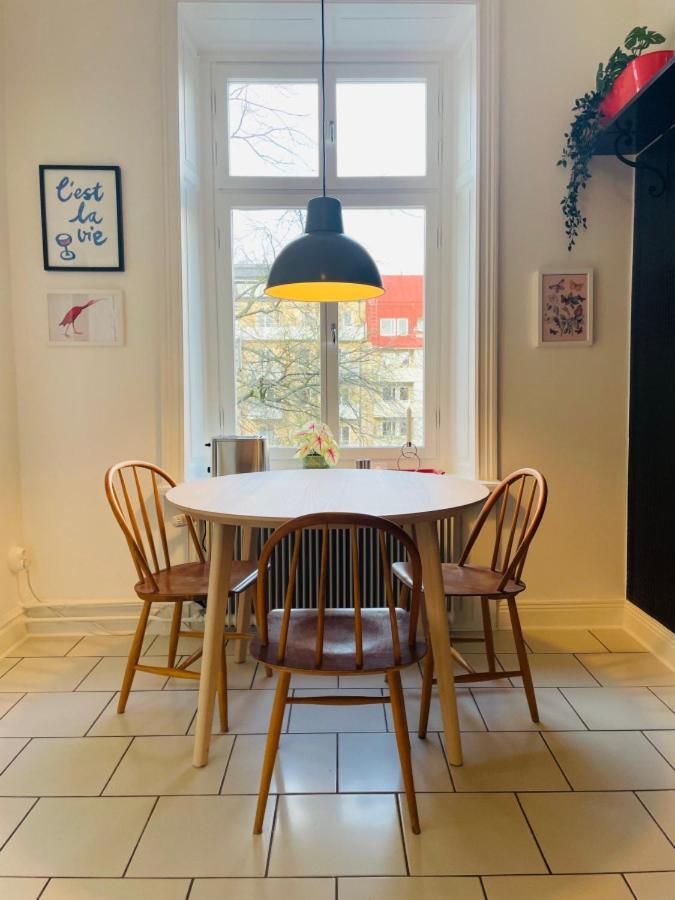 Cool And Light 2 Room Apartment In Sofo Stockholm Eksteriør bilde