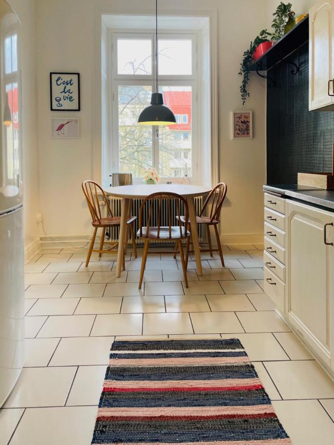 Cool And Light 2 Room Apartment In Sofo Stockholm Eksteriør bilde